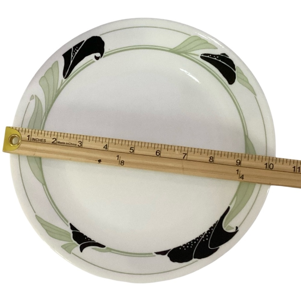 Vintage Corelle Dinnerware Black Orchid Break Resistant Dinner Plates Set Of 2 - Picture 3 of 6